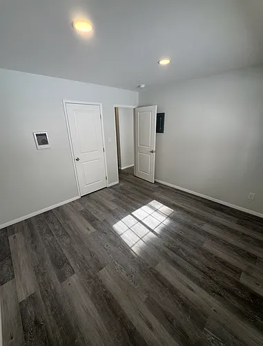 2857 Broadway Photo 1