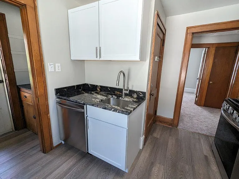 709 Hague Ave #709 — Photo 5