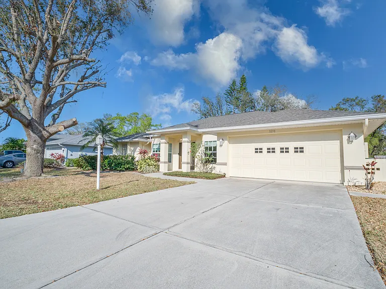 3298 Branch Creek Dr — Photo 1
