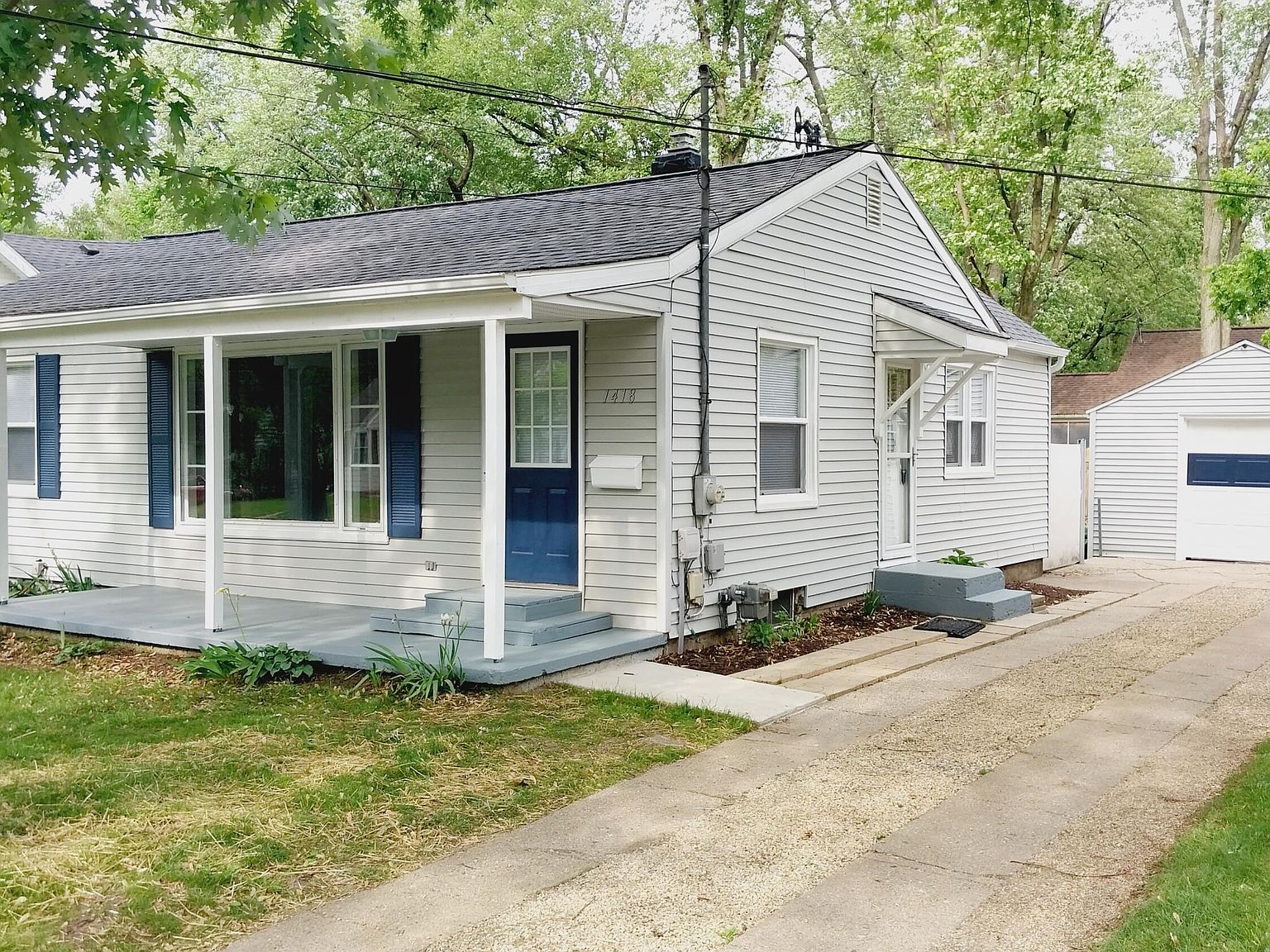 1418 Stamford Ave, Kalamazoo, MI 49048 | Zillow