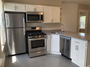 11 Clarendon St #3, Worcester, MA 01604