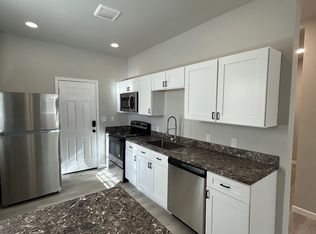 404 Thwing St #2, Saint Clair, PA 17970