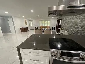 3205 NW 87th Ave — Photo 10