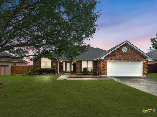 1759 Loma Verde Dr, New Braunfels, TX 78130