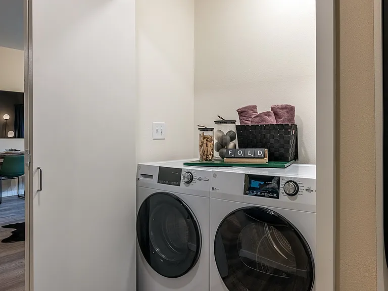 Washer & Dryer