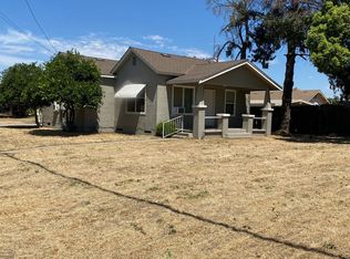1422 Brayton Ave, Escalon, CA 95320