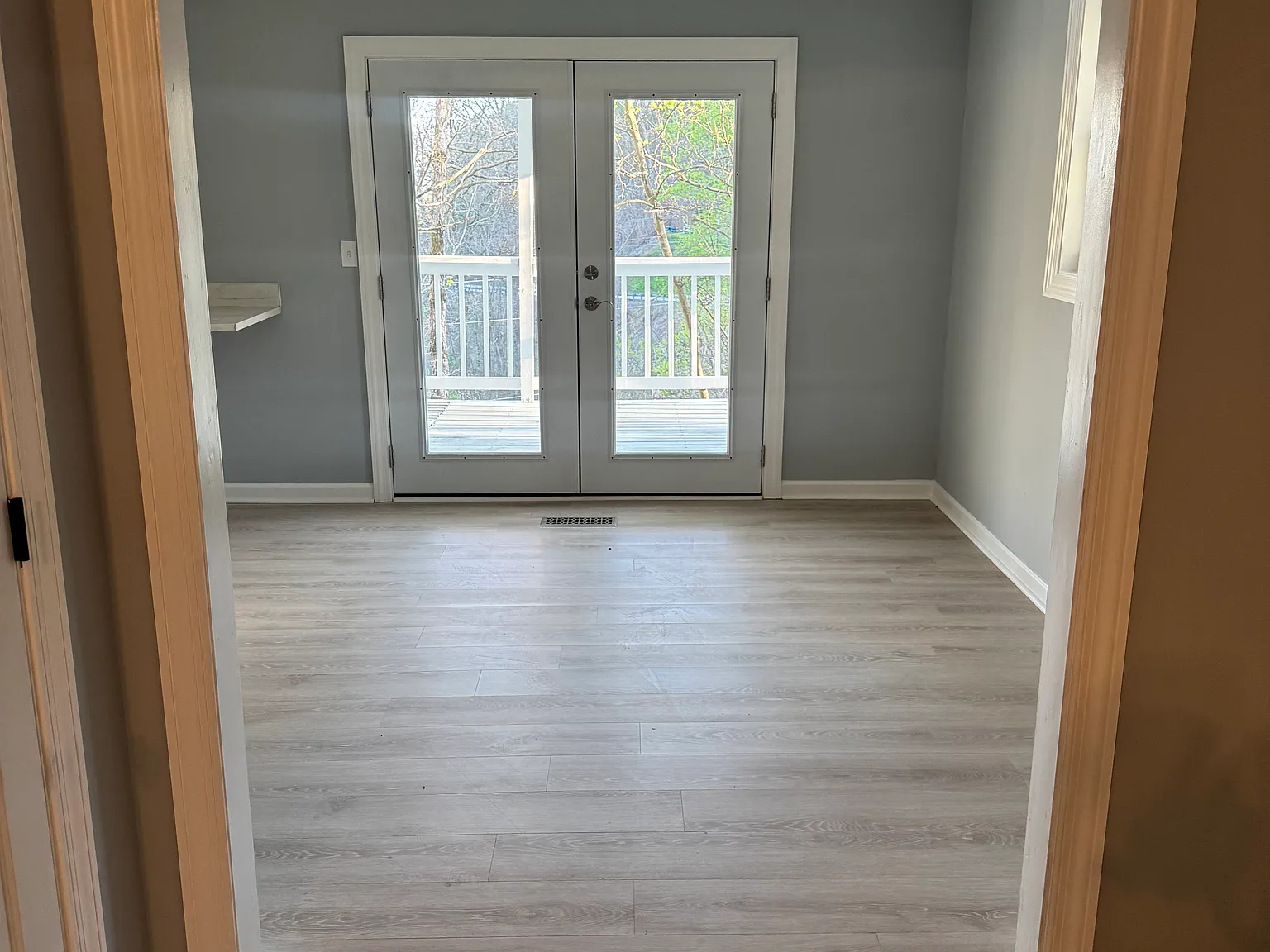 3 bed, 1344 sqft, $2,025 — Photo 4