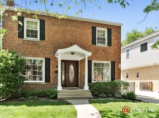 7044 N Mason Ave, Chicago, IL