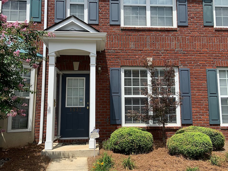 1st image of 1537 Cove Creek Cir