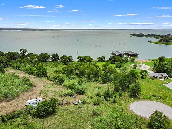 5th image of 58 Stillwater Shores Dr