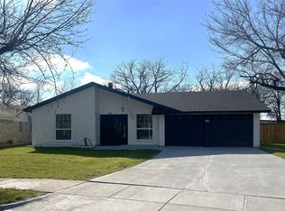 709 Fouts Dr, Irving, TX 75061
