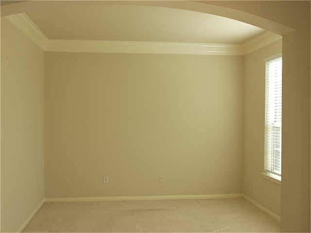 2nd image of 211 Jewel Park Ln