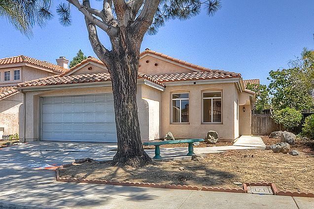 1st image of 705 Esla Dr