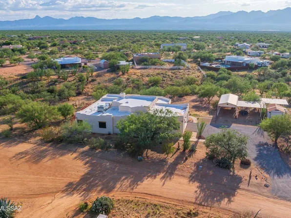 15909 W Lynnette Rd, Tucson, AZ 85736