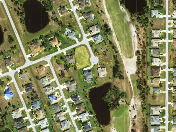 50 Clubhouse Ct #1104, Rotonda West, FL 33947