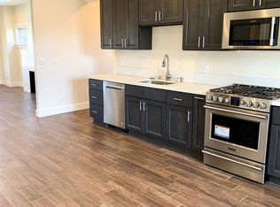 2073 3rd St, Livermore, CA 94550