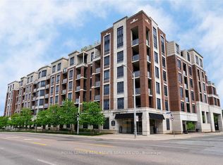 25 Earlington Ave #219, Toronto, ON M8X3A3