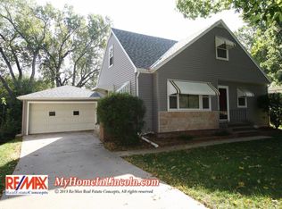 230 S 52nd St, Lincoln, NE 68510