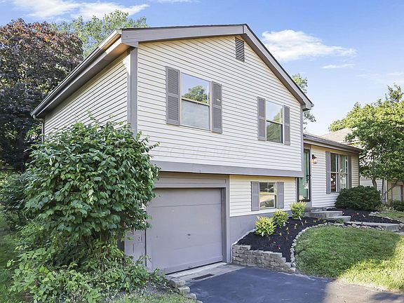 4th image of 2950 Charmwood Ct