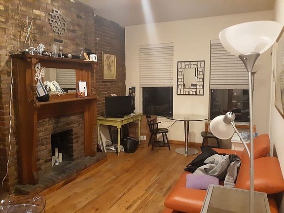 3rd image of 142 E 80th St #4B