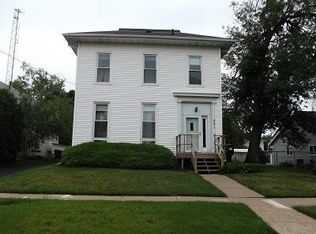 231 Elm St, Lancaster, WI 53813