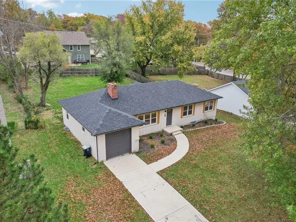 618 E 108th Ter, Kansas City, MO 64131