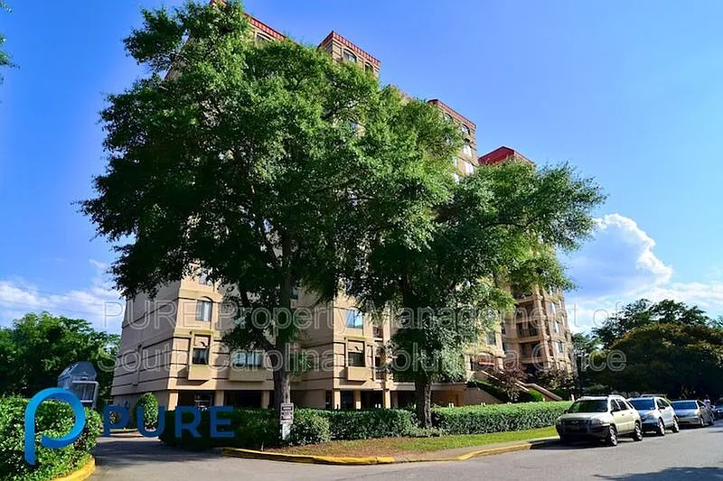 2 bed, 2.0 bath, 699 sqft, $1,295 — Photo 3
