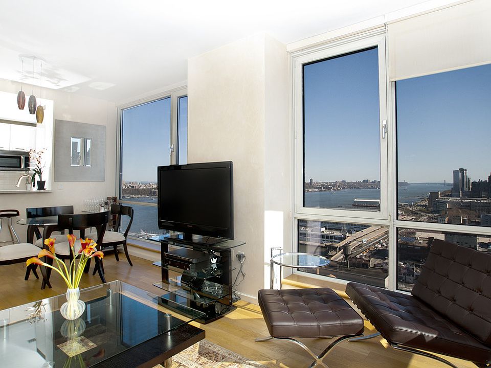 1st image of 635 W 42nd St APT 28E