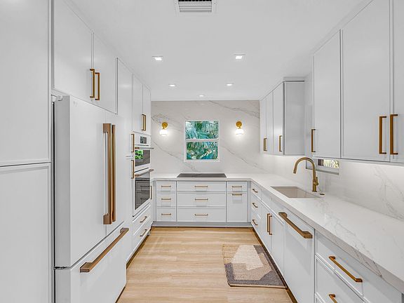 3rd image of 17215 Bonita Ln E