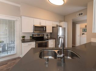 Artisan 8282, Sacramento, CA 95828
