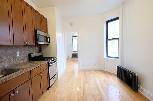 Rented by Sotheby's International Realty | media 7