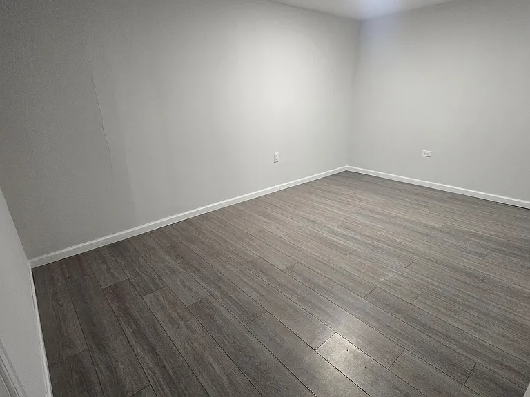 160 Forest Rd #1 — Photo 9
