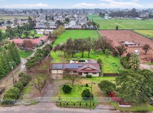 2203 N Cornelia Ave, Fresno, CA 93722