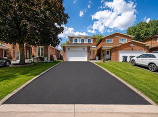 6 Crenshaw Ct, Brampton, ON L6Z 1W9