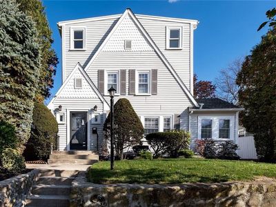 81 Gentian Ave, Providence, RI, 02908