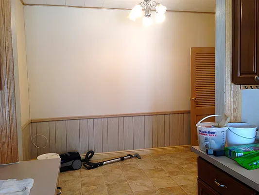 Rented by Farran & Associates | media 12