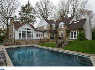 822 Pennstone Rd, Bryn Mawr, PA 19010