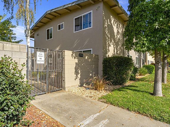 4th image of 1799 Bradford Way