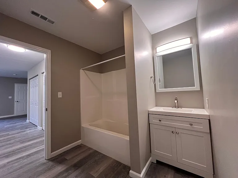 5477 Mauser St #C — Photo 10
