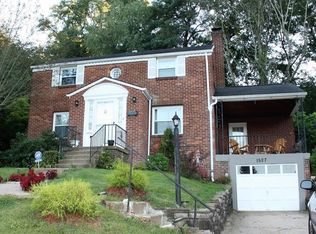 1527 Williamsburg Pl, Pittsburgh, PA