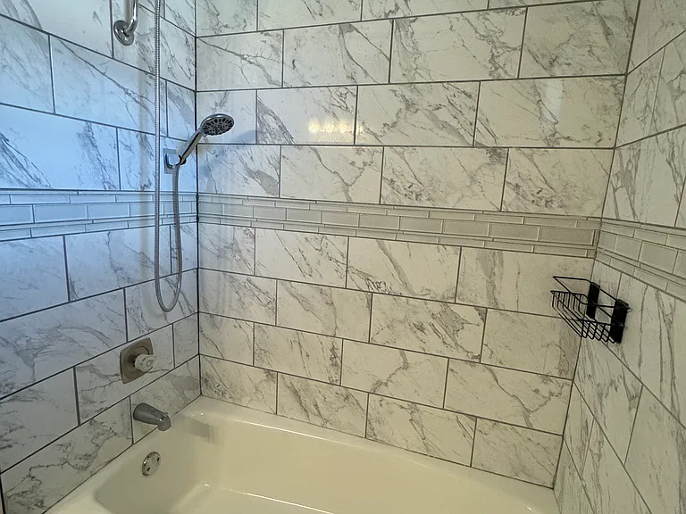 6715 Columbia Ln — Photo 26