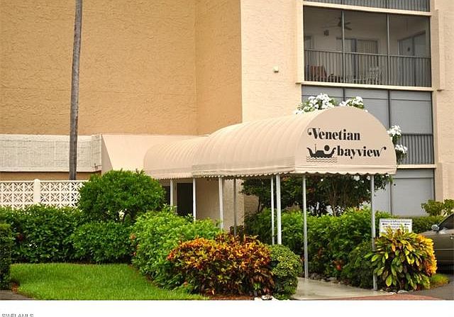 1st image of 555 Park Shore Dr APT 504