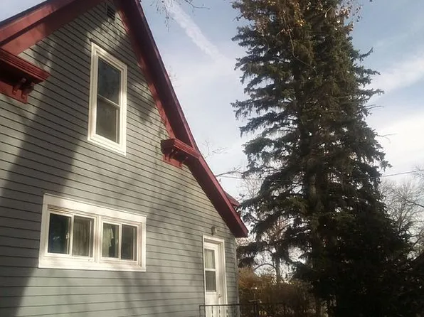 64 Spruce Ave, Fessenden, ND 58438