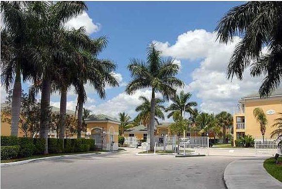 1st image of 13961 SW 122nd Ave APT 103