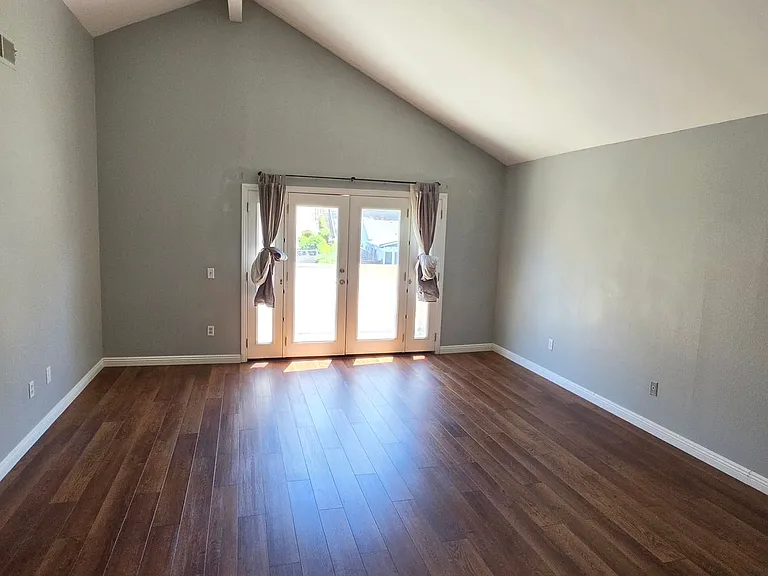 1524 Whitsett Dr — Photo 30