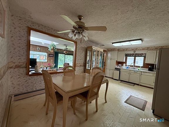 4th image of 149 Kathrine Drive