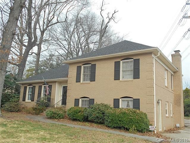 1st image of 513 Sandridge Rd