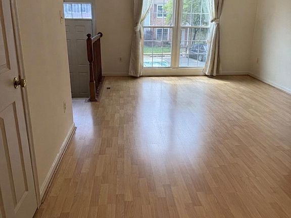 4th image of 6903 Compton Valley Ct