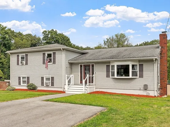 6 Clover Hill Dr, Chelmsford, MA 01824
