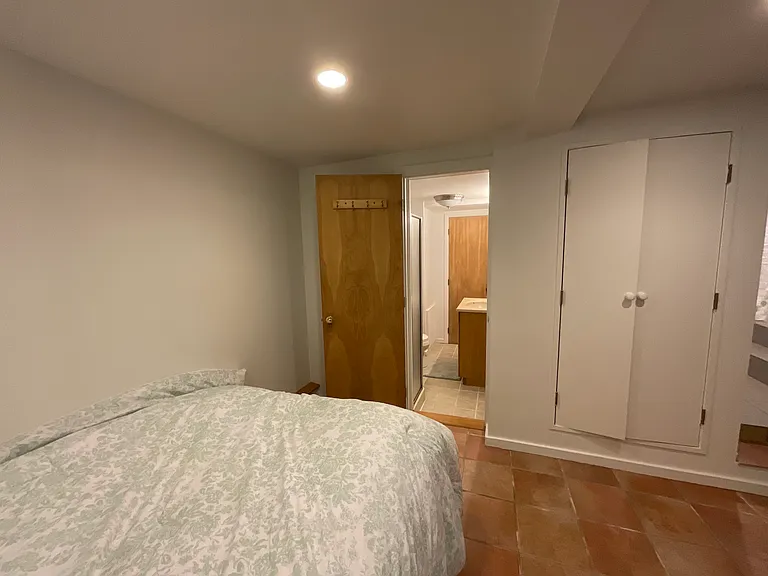 125 Spring St #1 — Photo 33